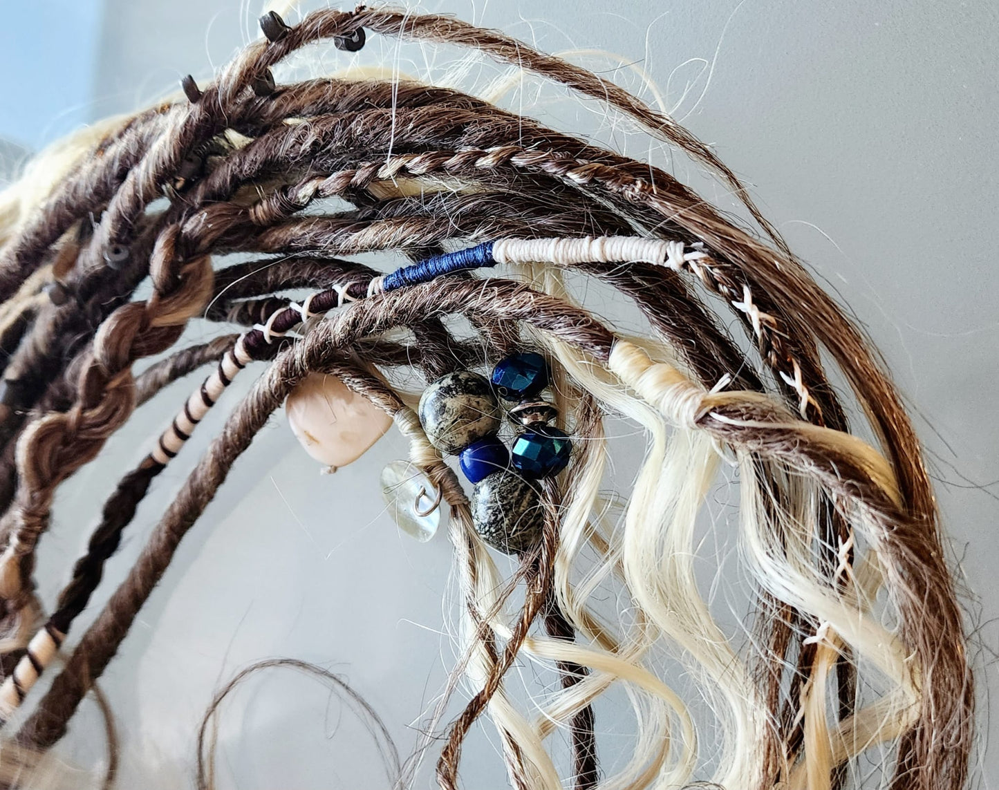 Dreadlocks | Messy bun | Éclats d'Opale💠🌫️🪞 - EmyNova